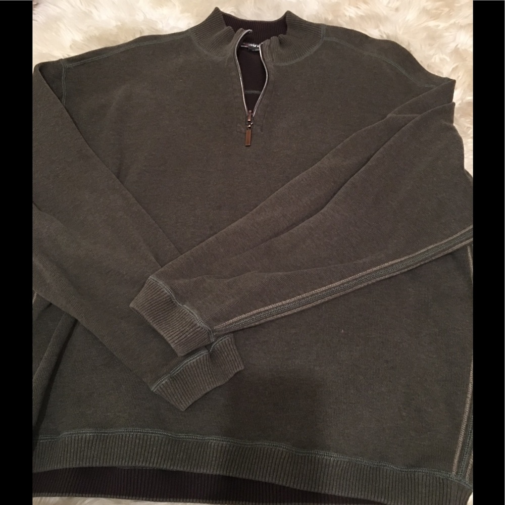 Kirkland men’s zip up sweater